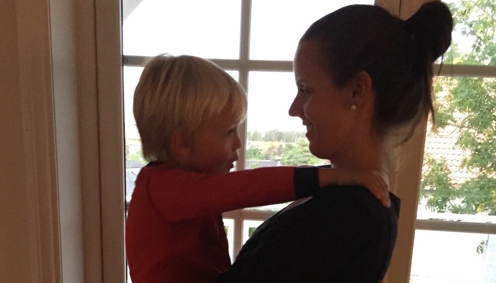 KARRIEREMAMMA: Å jobbe gir meg energi til å være en god mamma, skriver Anette Kruhaug Haldorsen.