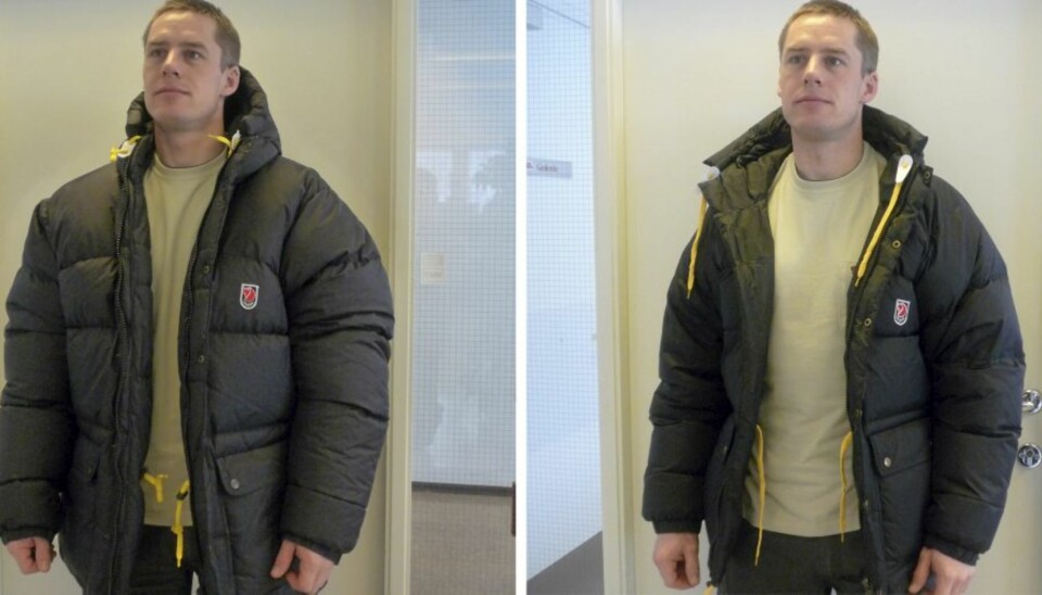 EKTE OG FALSK: Kopien av Fjällräven-jakka er grundig gjennomført. Stilt ved siden av hverandre er det enklere å se forskjell. Den til venstre er ekte.