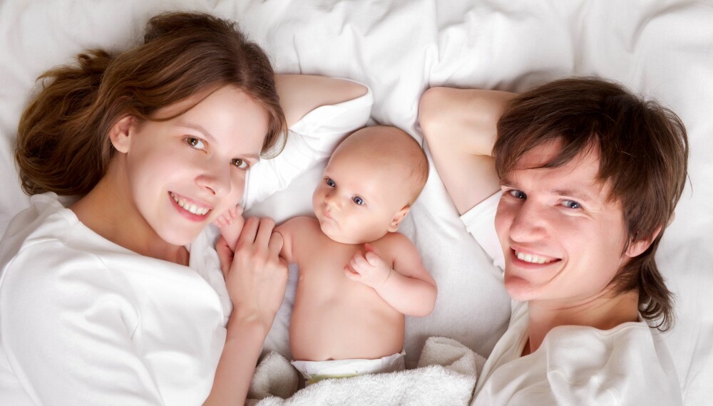 LYKKELIG TID: Permisjonstiden med baby i hus kan være slitsom, men også en tid for ro og lykke. 