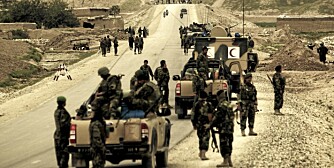 AFGHANISTAN: Veibomber og bakhold kan true på soldatenes ruteinoppdrag. AFGHANISTAN: Veibomber og bakhold kan true på soldatenes ruteinoppdrag.