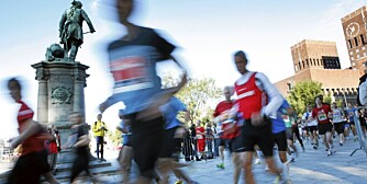 OSLO MARATON: Hvis du vil forbedre løpeformen i sommer, har vi de beste tipsene. 
Oslo Maraton startet på Rådhusplassen i Oslo søndag formiddag. Aksjon.
Foto: Håkon Mosvold Larsen / SCANPIX