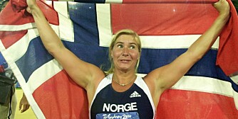 OLYMPISK MESTER: Trine Hattestad jubler etter at hun er blitt olympisk mester i Sydney i 2000.