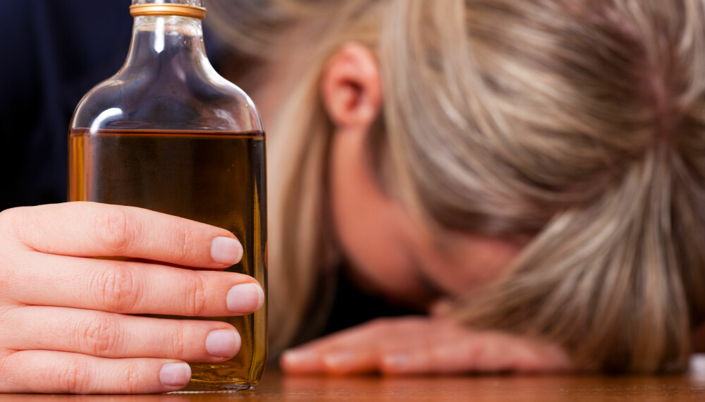 GIFT: Alkohol er gift for kroppen, men ved kortvarig bruk er det liten fare for helseskader. 