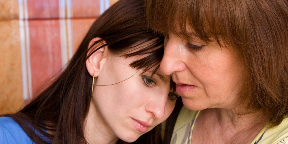 SORG: Det har blitt slutt mellom datteren og kjæresten, og mor føler stor sorg.