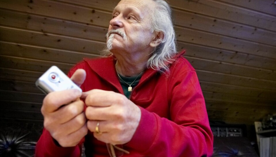 KAN REDDE KONA: On-sat Safetracker er en GPS-mottager som kommuniserer via mobilnettet. Sverre Slåtsve vil feste den på kona slik at hun får gå tur hver dag.