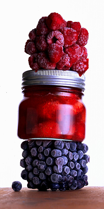 GLASSKLART: Putt frukt og bær på glass, så holder de hele vinteren.