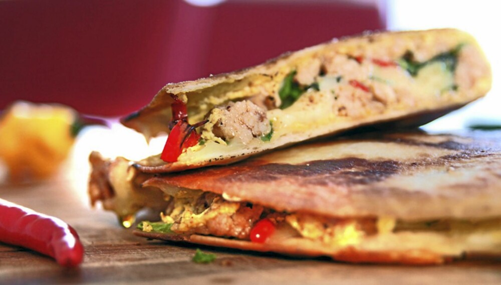 QUESADILLA: Den geniale meksikanske retten som er sprø og myk på en gang. QUESADILLA: Den geniale meksikanske retten som er sprø og myk på en gang.