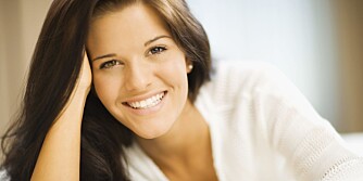 HJELP: Mange kan trenge veiledning av tannlegen, enten det gjelder bruk av tanntråd, tannstikker eller munnskyllevann.