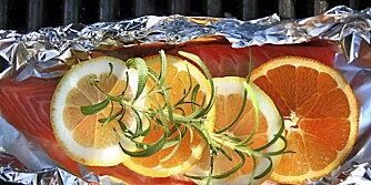 FISK I OVNEN: Å bake fisk i ovnen gir lite oppvask og er supergodt! Men husk på tempen.