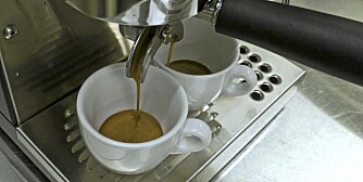 KVERNINGSGRAD: Det er kverningsgraden som bestemmer hvor lenge vannet er i kontakt med kaffen. Jo finere kaffe, jo lenger tid bruker vannet i gjennom kaffen.