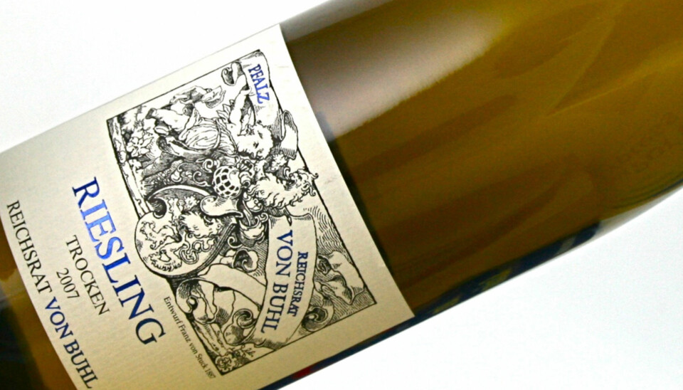 GOD HVITVIN: Reichsrat von Buhl Riesling Trocken 2007.