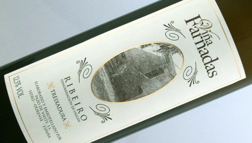 RIBEIRO: Viña Farnadas Treixadura kommer fra vindistriktet Ribeiro i Galicia. RIBEIRO: Viña Farnadas Treixadura kommer fra vindistriktet Ribeiro i Galicia.