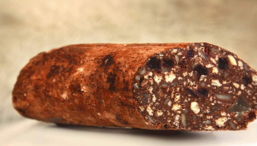 SJOKOLADE: Ja, det er sjokolade - ikke salami... SJOKOLADE: Ja, det er sjokolade - ikke salami...