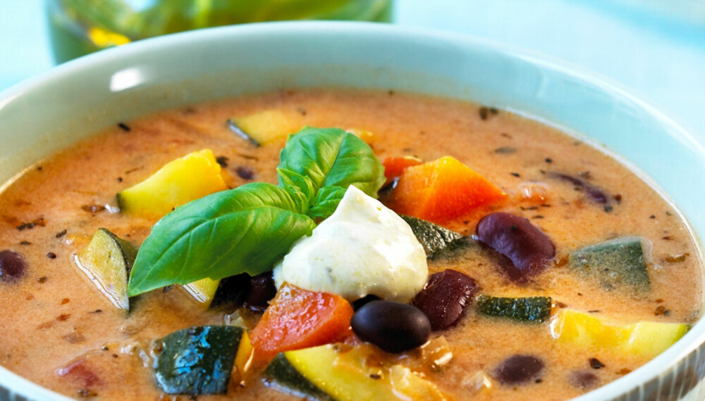 MIDDAGSTIPS: Varm suppe breddfull med vitaminer passer godt nå om høsten.