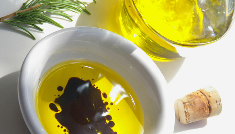 DIN MIKS: Olivenolje og balsamicoeddik er populær blanding. Har du en ny vri?