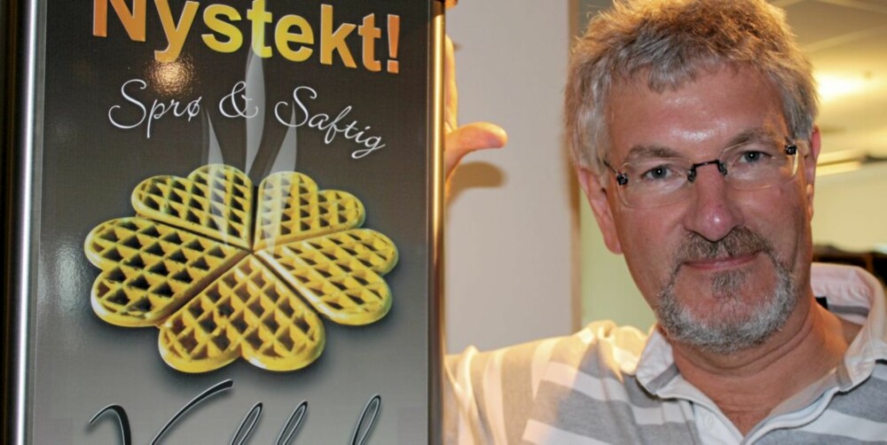 GRÜNDER: Erik Solbakke er stolt gründer av vaffelpressa. Etter flere prøveperioder håper han at produktet er ute hos kunder til høsten.