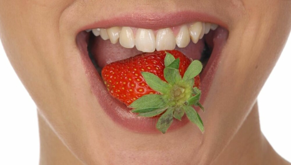 Kan jordbær gjøre tennene dine hvitere? Foto: Petter Berg