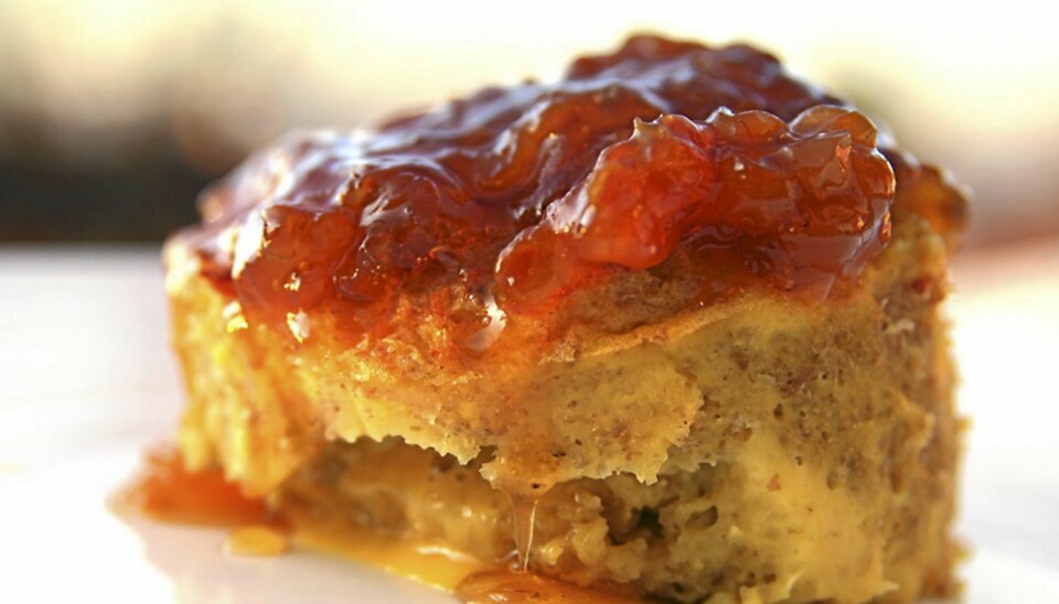 OPPSKRIFT PÅ BRØDPUDDING: Unn deg en herlig hverdagsdessert.