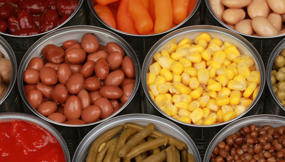 BPA: Bisfenol A kan påvirke fosterets hjerne selv i svært lave doser. Stoffet brukes blant annet på innsiden av hermetikkbokser og i lokk på glass. BPA: Bisfenol A kan påvirke fosterets hjerne selv i svært lave doser. Stoffet brukes blant annet på innsiden av hermetikkbokser og i lokk på glass.