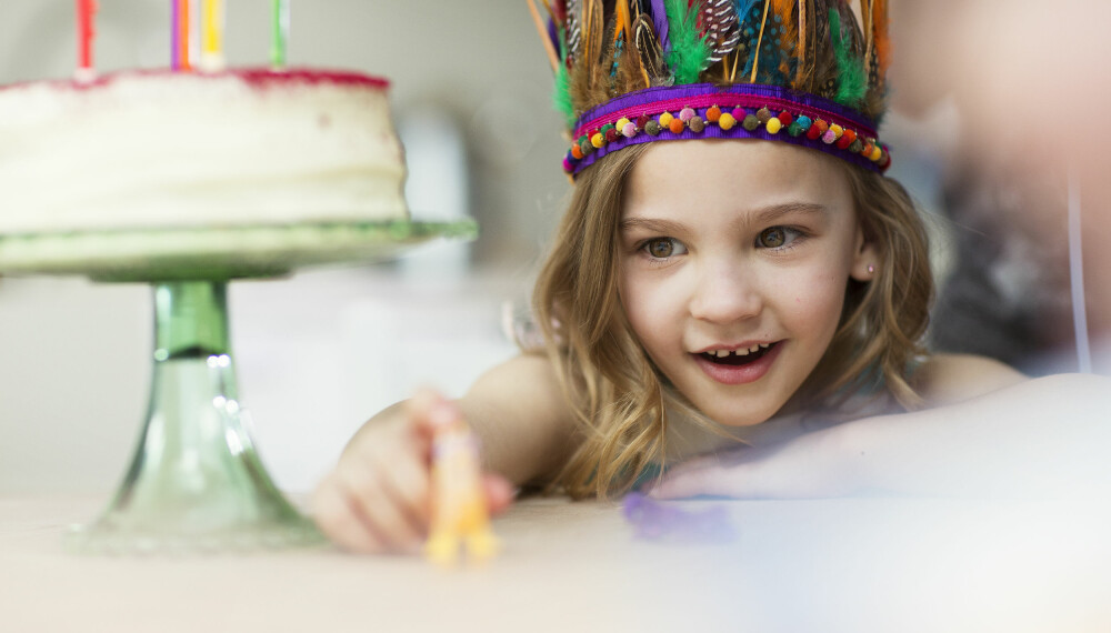 TIPS TIL BARNEBURSDAG 4-6 ÅR: 4-6 åringene kan ha mange egne ønsker når det kommer til selve bursdagen - spør derfor hovedpersonen hva hun/ han ønsker. Foto: FOTO: Getty Images Foto: FOTO: Getty Images