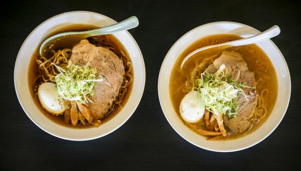 GODT OG BILLIG: En skikkelig skål med ramen gir deg følelsen av å spise et solid måltid for en slikk og ingenting. FOTO: Erik Hannemann