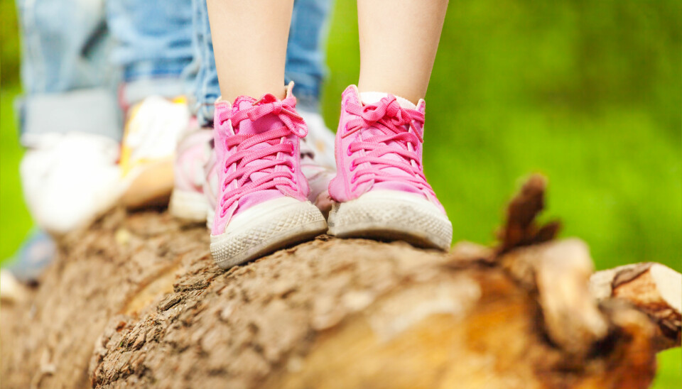 VELG RIKTIG BARNESKO: Det viktigste når du skal kjøpe sko til barna, er ikke nødvendigvis at de er best i test. Foto: Gettyimages.com.