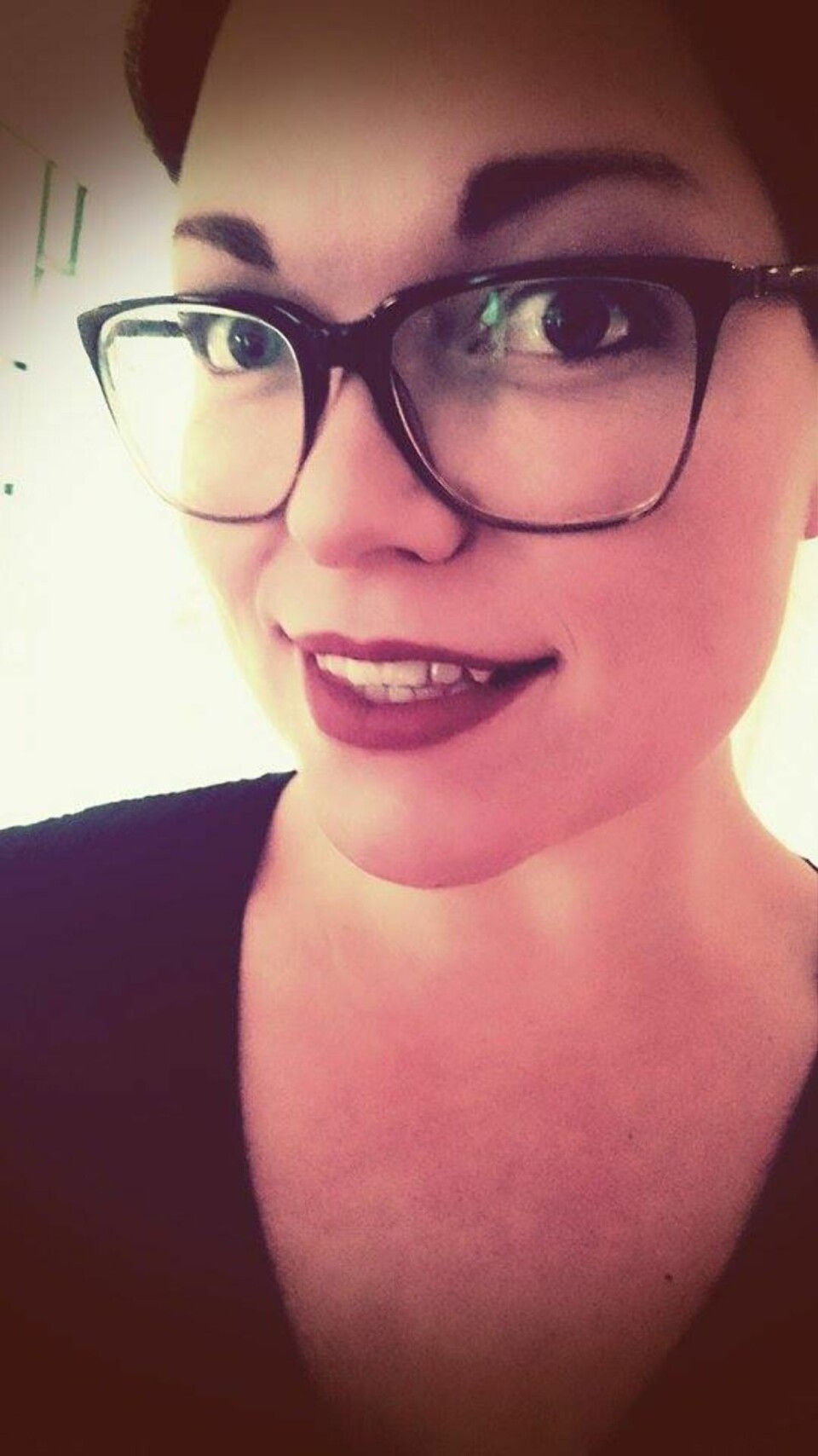 LOPPEFUNN: Kristin Toft leter gjerne etter gamle broderier på loppa.