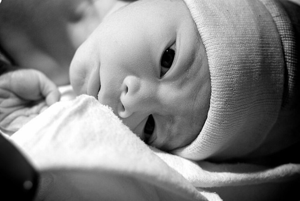 LIKE STORT: Å føde et barn er like stor gledesrus, enten du gjør det med eller uten epidural.