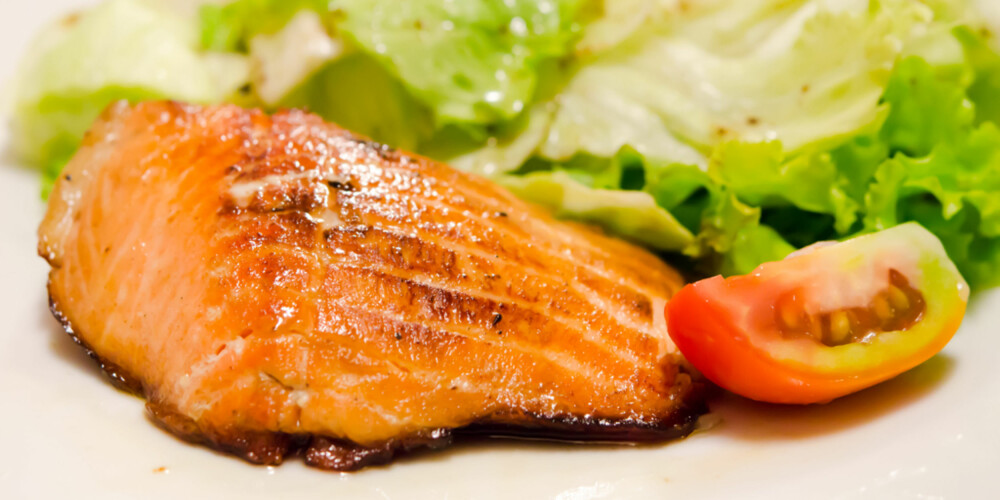 OMEGA 3: Gode kilder til sunt fett er fet fisk som ansjos, ørret, makrell og laks. ILLUSTRASJONSFOTO: Colourbox OMEGA 3: Gode kilder til sunt fett er fet fisk som ansjos, ørret, makrell og laks. ILLUSTRASJONSFOTO: Colourbox