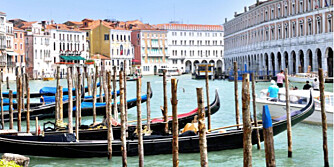 SYNKER: Vakre Venezia synker 2 milimeter i året.