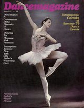 INSPIRASJON: Dette er forsiden på bladet som inspirerte Michaela DePrince til å begynne med ballett. Danseren på bildet er Megali Messac.