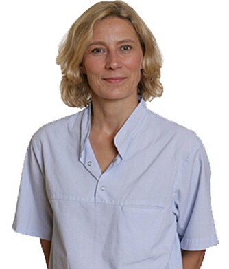 - Det er ikke så lett for forbrukeren å vite hvor mye som trengs, mener Dr Med Dörte Koss-Harnes, spesialist i hudsykdommer ved Oslo Hudlegesenter og Volvat. - Det er ikke så lett for forbrukeren å vite hvor mye som trengs, mener Dr Med Dörte Koss-Harnes, spesialist i hudsykdommer ved Oslo Hudlegesenter og Volvat.