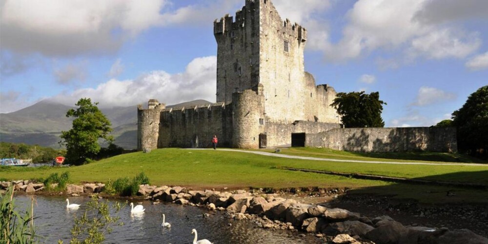 KILKENNY: Det skorter ikke på gamle slott å besøke i Irland. FOTO: Visitireland.com