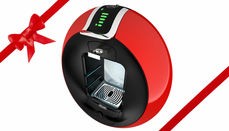 DAGENS PREMIE: I dagens luke ligger det en Dolce Gusto kaffemaskin og venter på en heldig vinner.