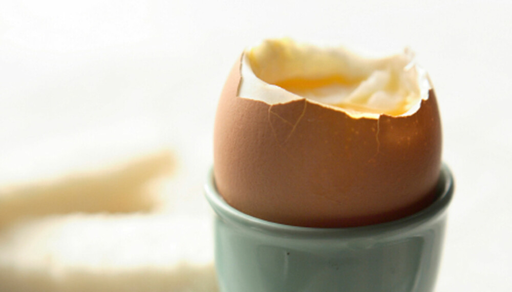 SMIL AV EGG: Få plommen i egget slik du vil ha den til påskefrokosten ved å følge våre råd.