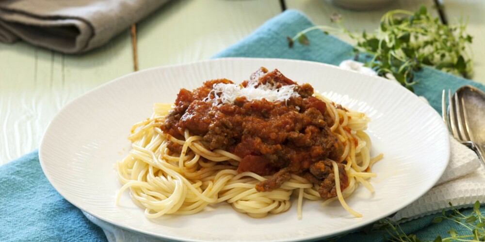 SPAGETTI BOLOGNESE: Her er oppskriften på spagetti bolognese.