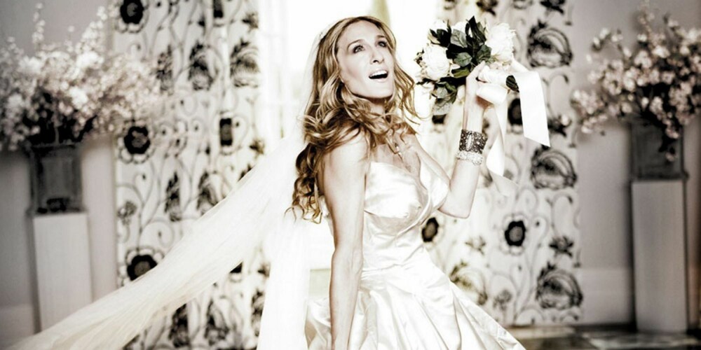 SOM FRA ET EVDENTYR: Carrie (SJP) er den perfekte ikoniske bruden, selvom bryllupet ikke ble helt som planlagt.
