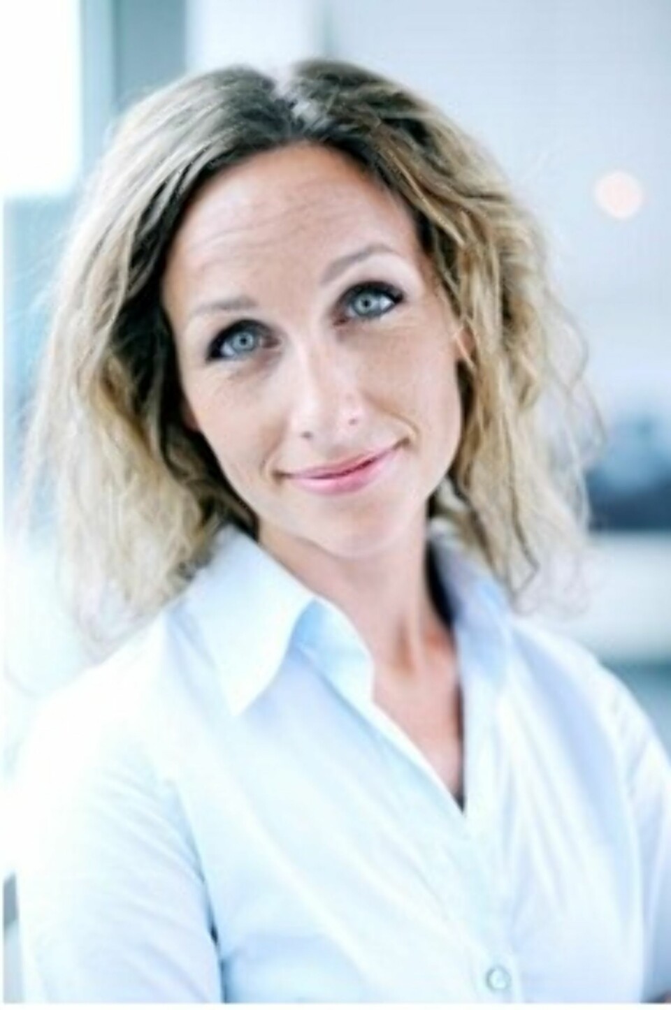 BERIKER LIVET: Psykolog Kari Wierød mener det er viktig å bevare gode vennskap, fordi det gir gode psykiske effekter.