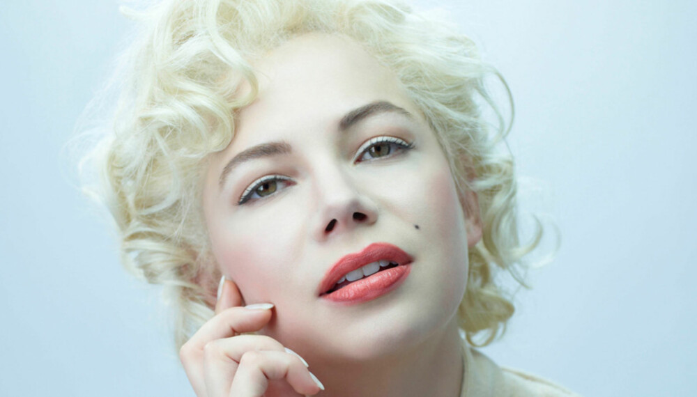 FILMEN OM MARILYN: I disse dager ser vi Marilyn Monroe på kinolerretet, spilt av skuespiller Michelle Williams. FILMEN OM MARILYN: I disse dager ser vi Marilyn Monroe på kinolerretet, spilt av skuespiller Michelle Williams.