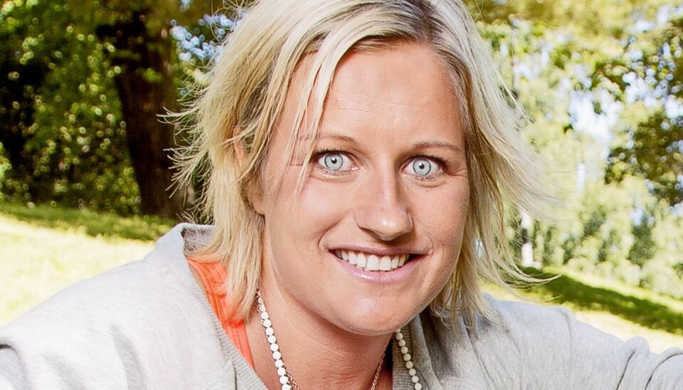 SMILER TIL LIVET: Vibeke Skofterud er fornøyd med livet om dagen med både ny kjæreste og nytt bosted.
