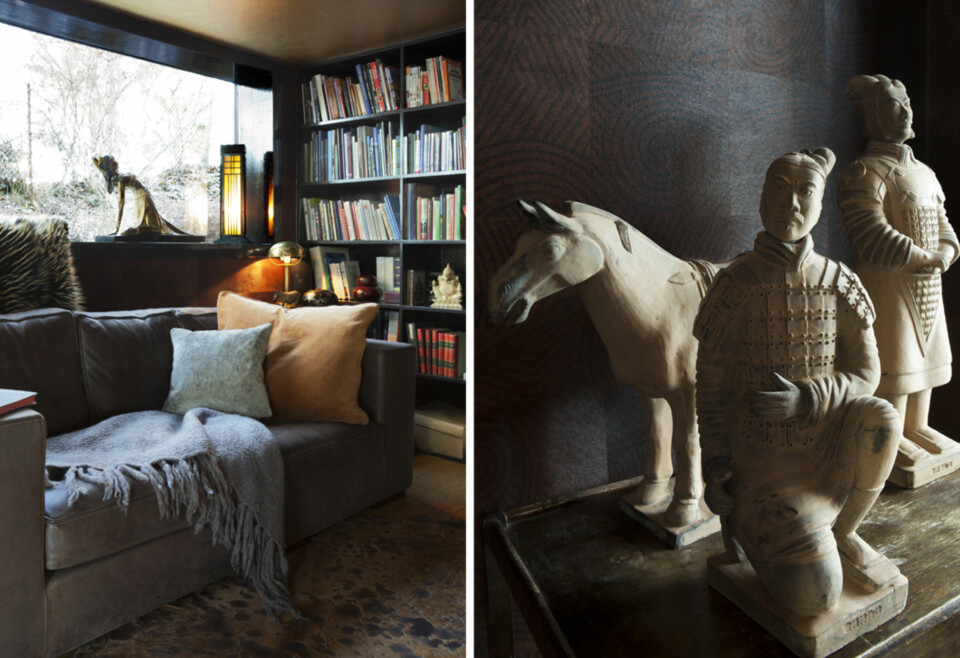 KARAKTER : Biblioteket er varmt i stilen og ligger diskret tilbaketrukket fra de andre rommene i huset. Reiseminner og klassiske møbler gir karakter til rommet, og gjør det til et stilig, personlig sted å være.