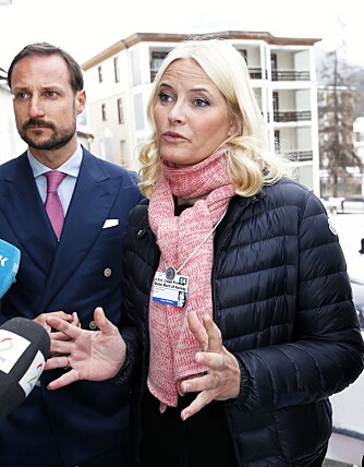 Trives i Davos: Haakon og Mette-Marit har etter hvert gjort det til en tradisjon å delta på World Economic Forum i Davos. Kronprinsen var der første gang i 2005.