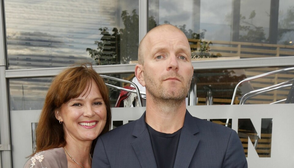 TROFAST STØTTE: Bård Tufte Johansen er gift med Beate Halkjelsvik som i likhet med mange andre, synes ektemannen er en veldig morsom kar.