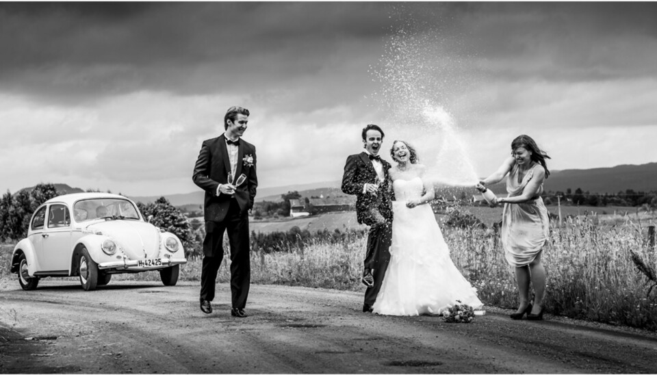 VINNERBILDET 2012: Spontan glede fanget opp av fotograf Bjørn Stokke.