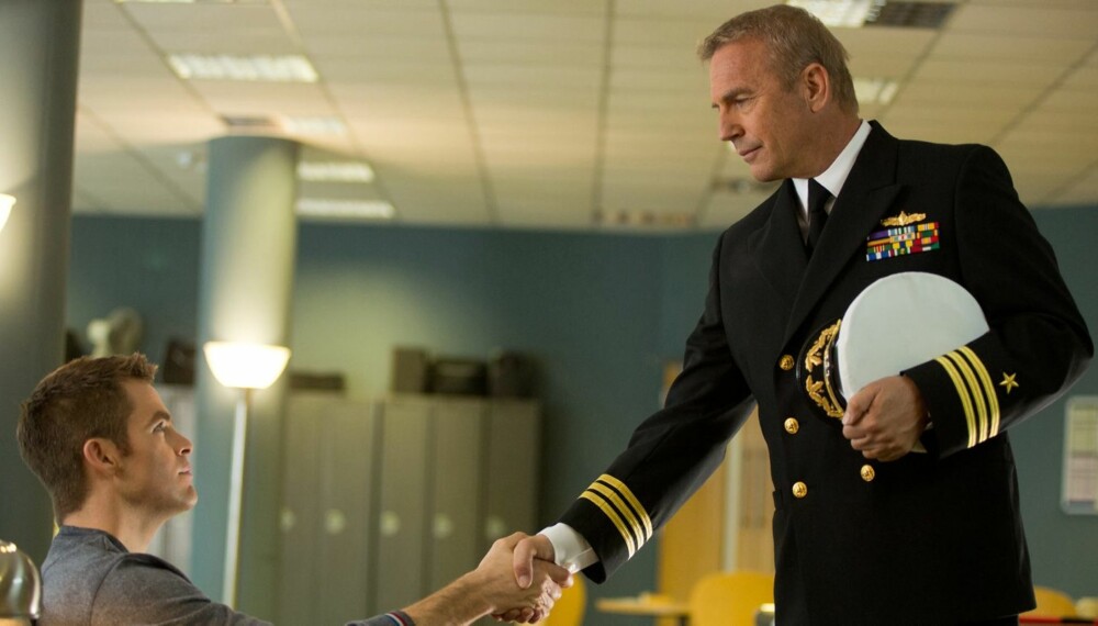 Kevin Costner spiller Harper i den nye Jack Ryan-filmen, men han er kanskje best kjent for sin rolle i filmen «The Bodyguard».