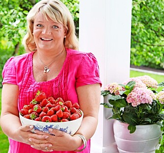 Matjournalist Camilla Agerup gir deg gode jordbær-tips i Hjemmet nr. 25/2014, i salg fra mandag 16. juni.