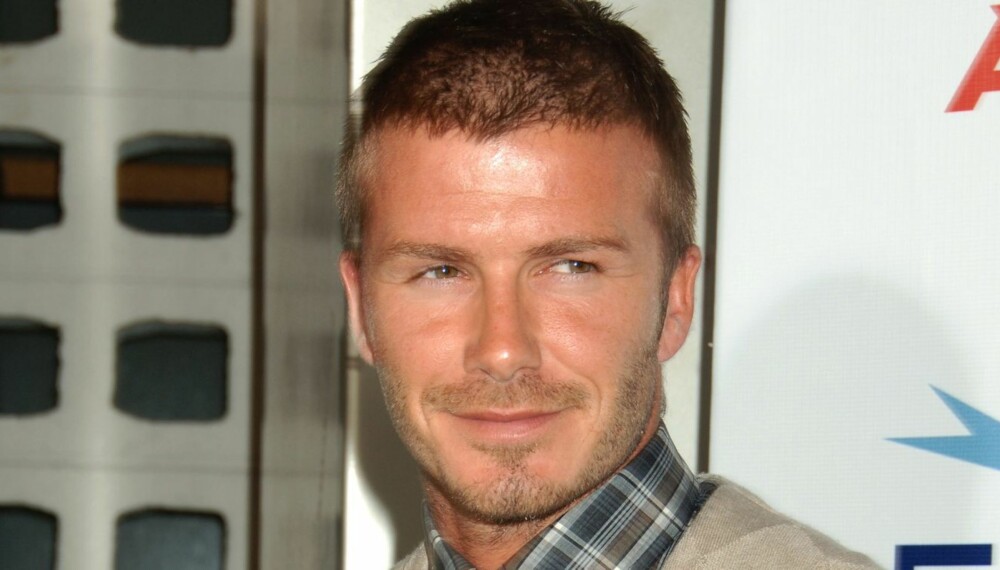 FØLELSESMESSIG VRAK: David Beckham innrømmer at han ikke kommer seg gjennom noen filmer uten å felle en tåre.