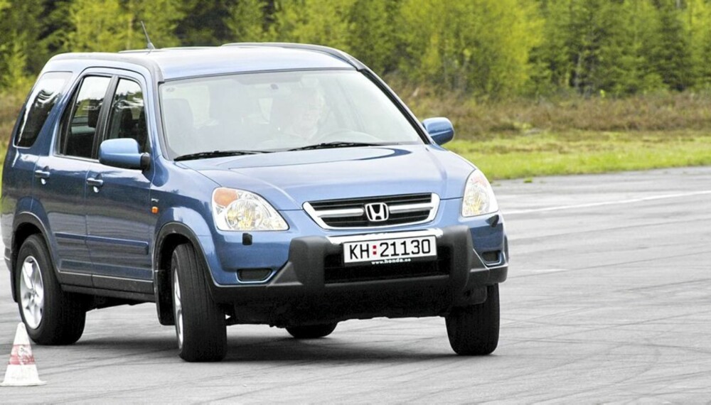 KNALLGOD: Honda CR-V, her ved 2003-modellen, scorer aller best i engelsk kvalitetsanalyse av brukte 4x4-biler.
