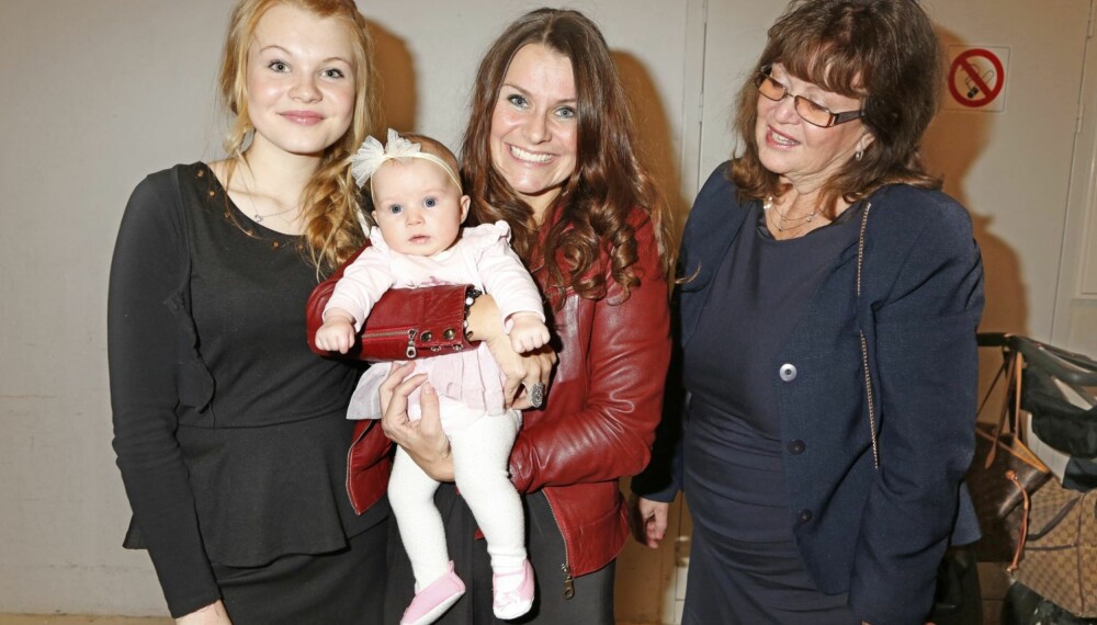 Katrine Moholt (40) fikk sitt tredje barn sammen ektemannen Snorre Harstad (42) i august. Fra før har paret tenåringsbarna Markus og Evelina.