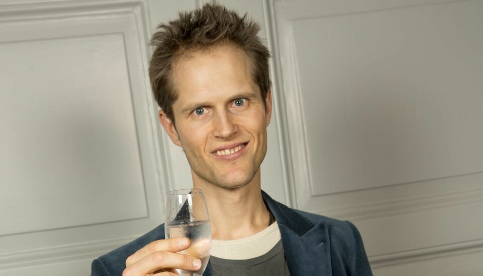 IKKE UTKLEDD: Kim Kolstad overrasket alle da han IKKE kom utkledd til årets store fest.